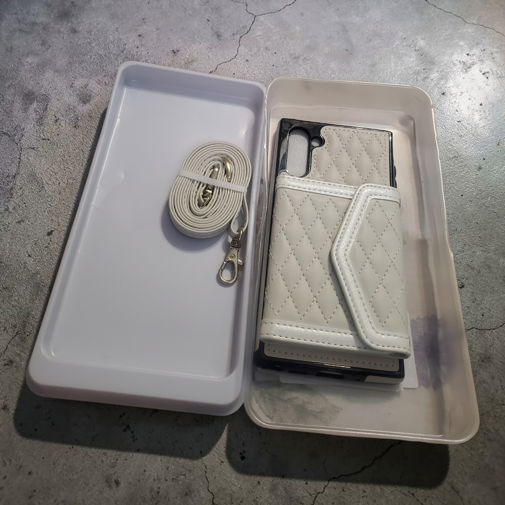 Samsung White Quilted Wallet Phone Case with Detachable Strap